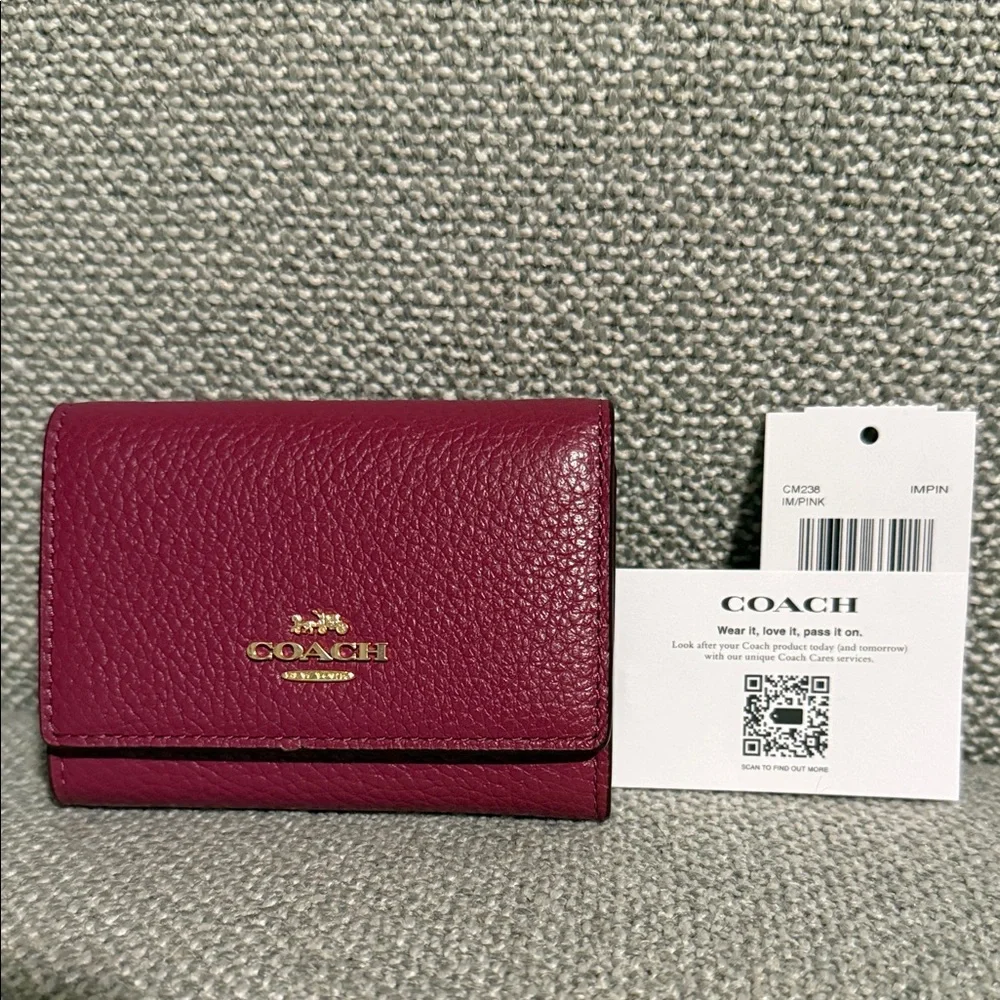 Coach Dark Pink Micro Leather Wallet NWT - Picture 2 of 8